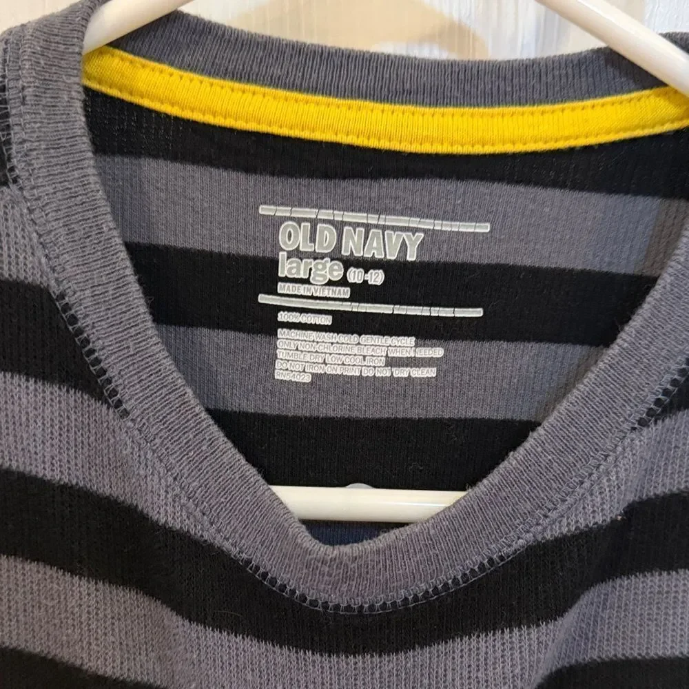 Old Navy stylish sweater